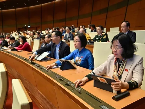 Quốc hội thông qua chủ trương đầu tư xây dựng tuyến đường sắt Lào Cai - Hà Nội - Hải Phòng