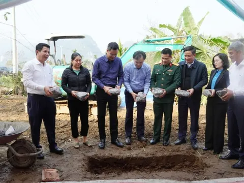 Quảng Bình quyết liệt xóa nhà tạm, nhà dột nát cho hộ nghèo, cận nghèo