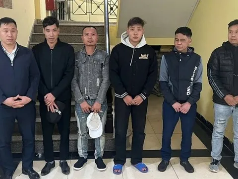Bắt giữ nhóm đối tượng tạt axit đánh ghen ở Hà Nội
