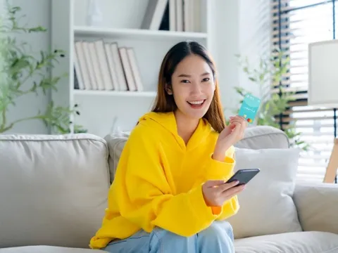 Hàng ngàn quà tặng e-voucher đã được trao đến chủ thẻ tín dụng OCB