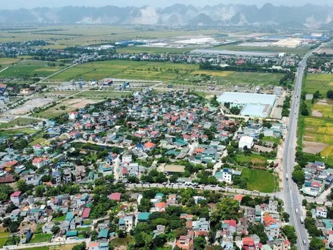 Chuyện tỉnh, chuyện huyện: "Chưa đi đã tới" thì lấy đâu ra dư địa phát triển?