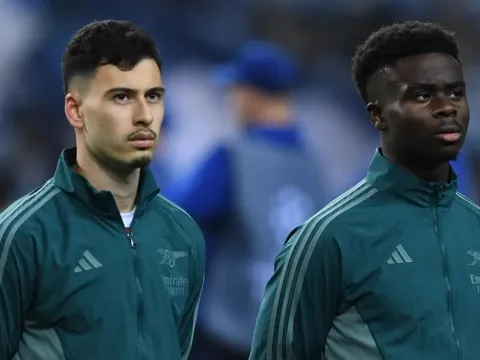 Champions League: Arsenal chờ đợi phép màu từ Saka và Martinelli