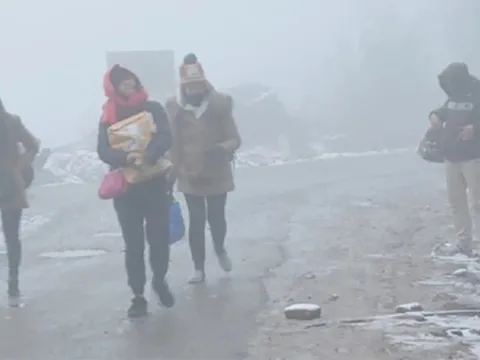 Miền Bắc liên tiếp đón không khí lạnh mạnh "lạ thường", tháng 2 còn bao nhiêu đợt rét?