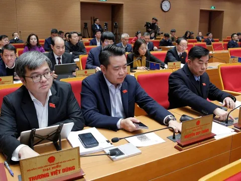 Hà Nội bổ sung 117.000 chỉ tiêu biên chế viên chức