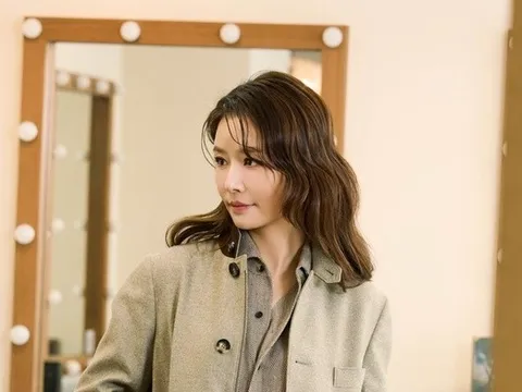 Lâm Tâm Như đáp trả khéo léo khi bị chê "khác lạ"