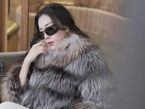 "Thoát vai" mẹ bỉm sữa, Phương Oanh lên đồ cực sang chảnh, chuẩn "phú bà"