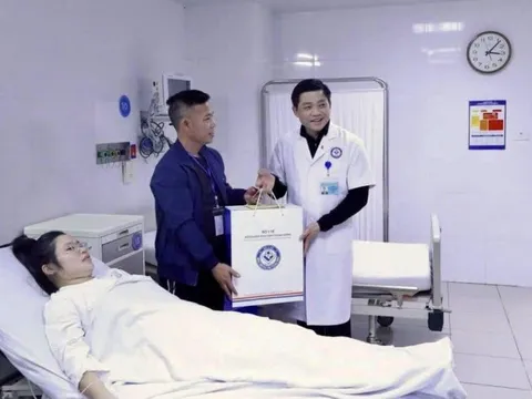 Kỳ tích cứu sống sản phụ ngừng tuần hoàn 30 phút do tắc mạch ối