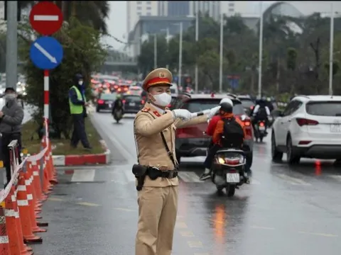 Điều chỉnh tín hiệu đèn giải quyết ùn tắc trên đường Trịnh Văn Bô