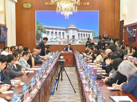 Ngân hàng triển khai kiểm soát lãi suất, tuân thủ nghiêm chỉ đạo của Chính phủ
