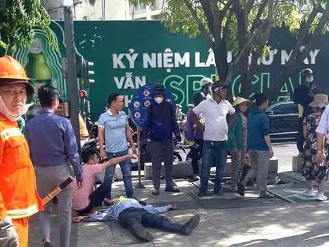 Nhắc đôi nam nữ không dẫn chó vào phố đi bộ, nam bảo vệ bị đánh bất tỉnh