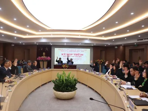 HĐND huyện Gia Lâm: Thông qua đề án sắp xếp tổ chức bộ máy phòng chuyên môn UBND huyện