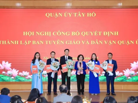 Quận Tây Hồ sắp xếp, tinh gọn bộ máy, nâng cao hiệu quả quản lý nhà nước