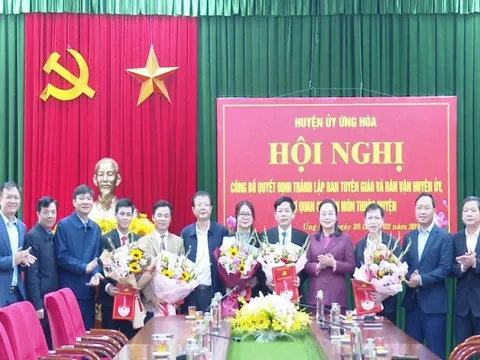 Ứng Hoà: Công bố thành lập Ban Tuyên giáo và Dân vận, các ban chuyên môn và nhân sự