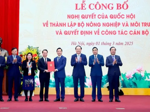 Ra mắt Bộ Nông nghiệp và Môi trường
