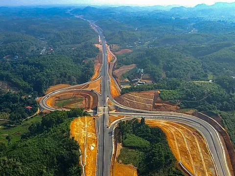 Lập 7 Đoàn Kiểm tra về rà soát, tháo gỡ các khó khăn, vướng mắc liên quan đến các dự án giao thông trọng điểm