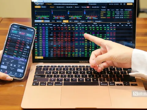 Liệu VN-Index có tiếp tục giữ vững 1.300 điểm trong tuần tới?