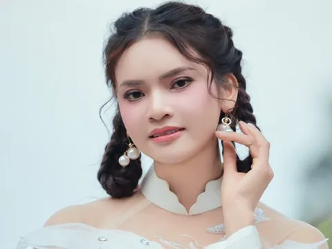 Lễ ăn hỏi của NSND Phạm Phương Thảo ở tuổi 43 với bạn trai doanh nhân