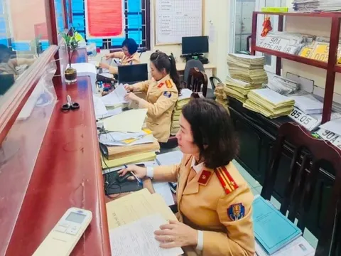 Công an Hà Nội công bố danh sách địa điểm đăng ký, cấp biển số xe
