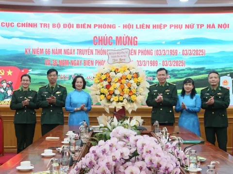 Hội LHPN Hà Nội thăm, chúc mừng Cục Chính trị Bộ đội Biên phòng nhân kỷ niệm 66 năm ngày truyền thống