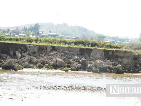 Mùa mưa cận kề, hàng chục hộ dân thấp thỏm nỗi lo sạt lở