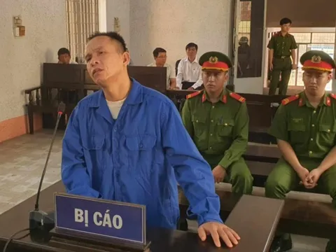 Ghen tuông vô cớ, người đàn ông chém em họ tử vong