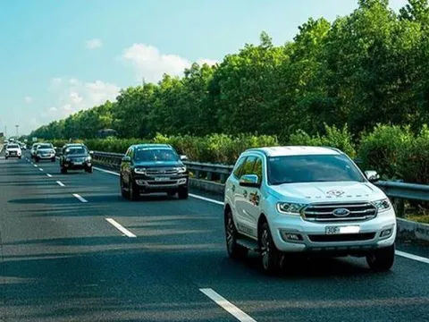 Mức phạt khi điều khiển ô tô không đảm bảo khoảng cách an toàn năm 2025, tài xế cần biết