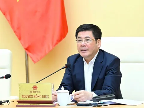 Khuyến khích doanh nghiệp chuyển mạnh xuất khẩu chính ngạch sang Trung Quốc