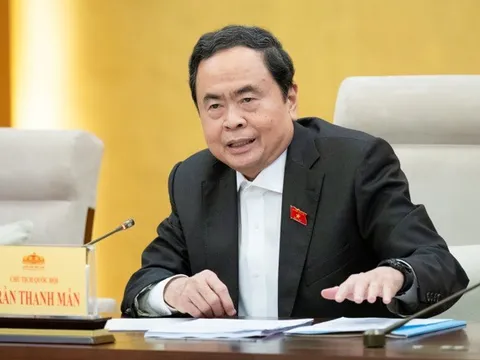 Khẩn trương nghiên cứu sửa đổi, bổ sung một số điều của Hiến pháp về tổ chức bộ máy của hệ thống chính trị
