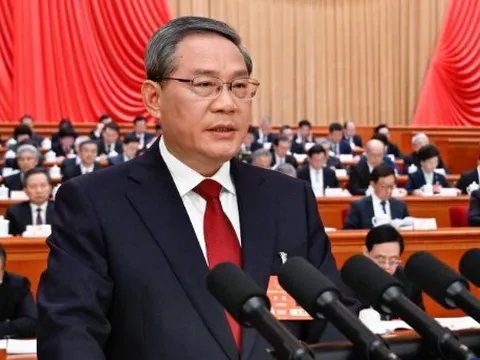 Trung Quốc khai mạc “Lưỡng hội”, đặt mục tiêu tăng trưởng 5%