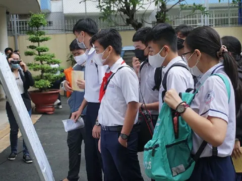 Bản tin 6/3: Bí kíp thi vào lớp 10 chuyên "làm bài... ăn điểm"