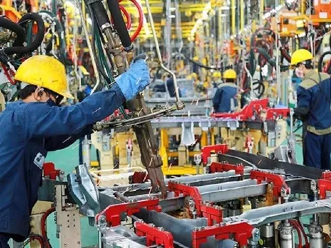 Sản xuất công nghiệp tháng 2 tăng 17,2%