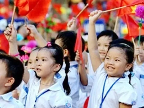 Miễn học phí cho học sinh: Phụ huynh mừng với chính sách nhân văn, kịp thời