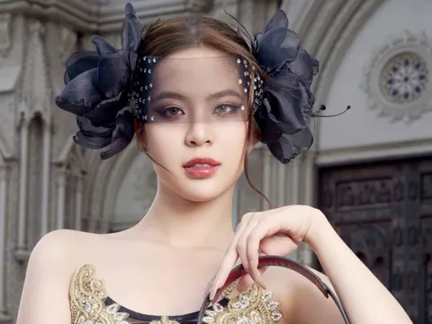 NTK Eric Moon thiết kế 22 bộ váy cho thí sinh Miss Grand Thailand 2025