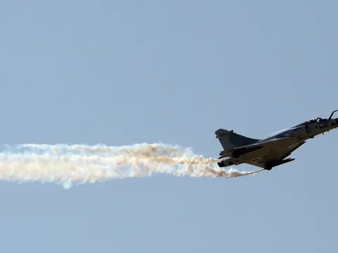 Mirage-2000 của Pháp tham chiến với Ukraine, đẩy lùi cuộc không kích lớn của Nga