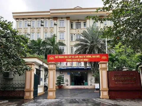 Hủy 10 văn bản về công tác cán bộ vì Giám đốc sở GD&ĐT ký khi sắp chuyển công tác