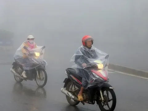 Nồm ẩm bao phủ miền Bắc trước khi không khí lạnh "lạ thường" quay lại