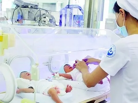 Đồng bộ chính sách để tăng mức sinh và duy trì mức sinh thay thế