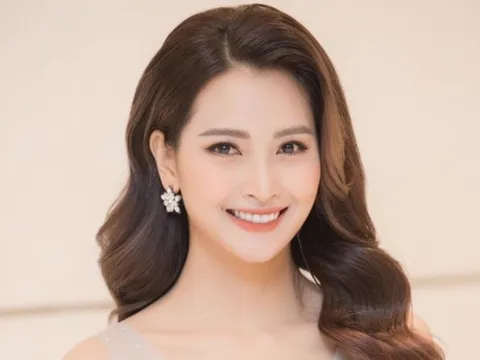 Nhan sắc nữ MC xinh đẹp, đa tài là bạn gái của cầu thủ nổi danh