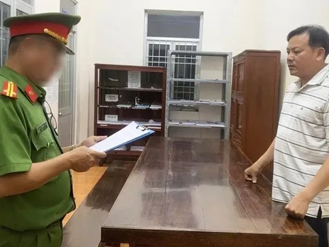 Bắt tạm giam cựu giám đốc ngân hàng giải ngân sai quy định