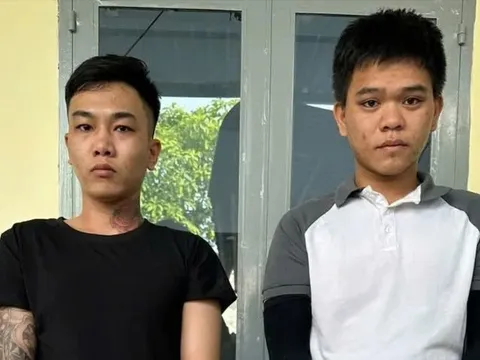 Đồng Nai: Bắt 2 thanh niên đổ xăng vào nhà, đe dọa giết người