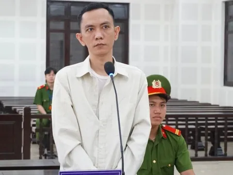 "Luật sư Facebook" hầu tòa, bài học cho những người cả tin