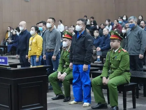 Xét xử vụ cháy chung cư mini ở Khương Đình: Chủ tòa nhà chung cư mini bị cháy khiến 56 người tử vong lĩnh án 12 năm tù