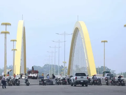 Ý nghĩa thiết kế của cây cầu nghìn tỷ chuẩn bị thông xe ở Huế
