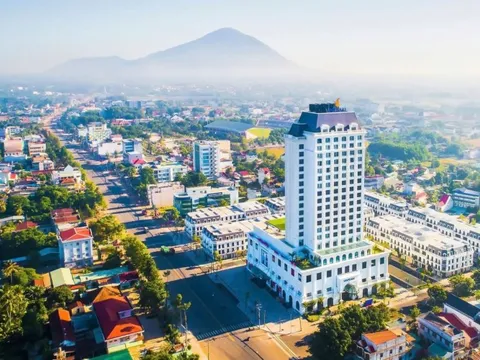 Công nhận thành phố Tây Ninh là đô thị loại II trực thuộc tỉnh Tây Ninh