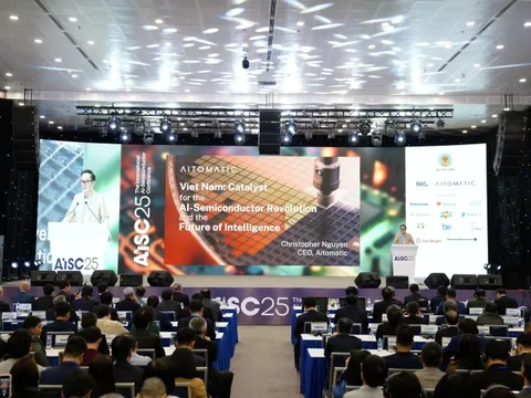 Việt Nam chủ động phát triển AI và bán dẫn trong kỷ nguyên mới