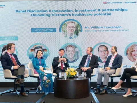 Tăng cường hợp tác giữa Việt Nam và Anh trong chuyển đổi số y tế