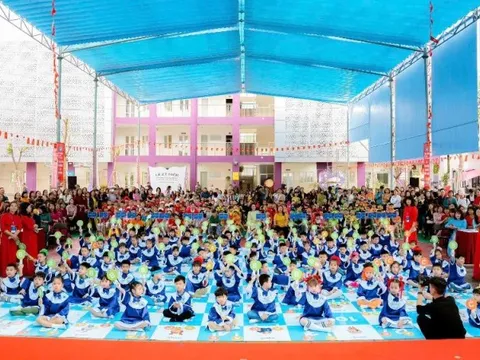 Liên hoan “Bé khỏe, bé ngoan” ngành Giáo dục quận Ba Đình