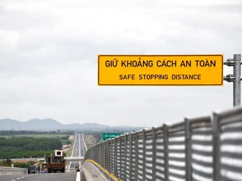 Tăng cường các mũi thi công, nỗ lực đưa thêm 4 dự án cao tốc 'về đích'
