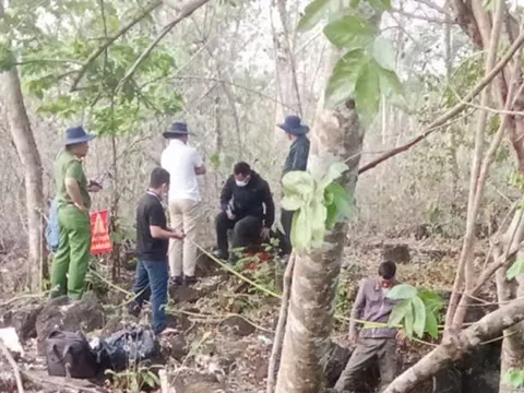 Phát hiện thi thể người đàn ông đang phân hủy trong hang động núi lửa