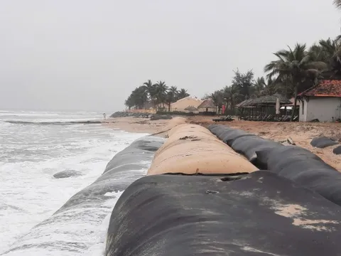 Đầu tư 42 triệu euro triển khai dự án chống xói lở và bảo vệ bờ biển Hội An